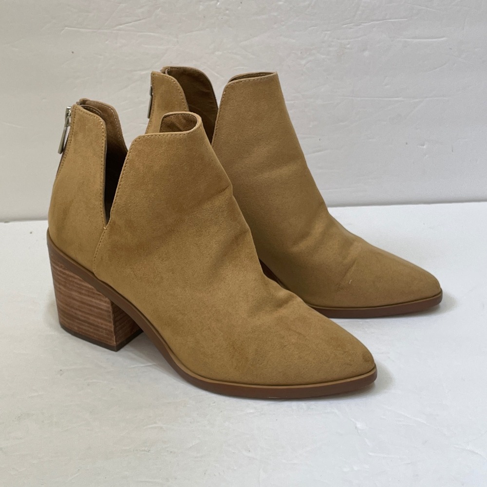 EXCELLENT‎ CONDITION BP BRYNNE ANKLE BOOTS IN TAN